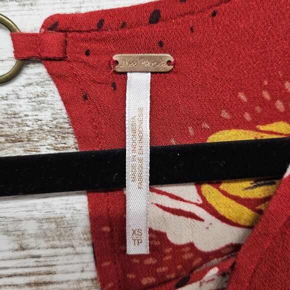 Free People Women's Lovely Day Open Back Front Tie Tank Top Red Floral Size XS - Picture 3 of 5